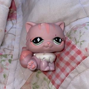 Pink Persian littlest pet shop cat 460